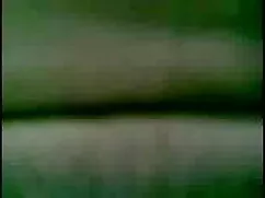 একটি সুন্দর মেয়ে কর ...
