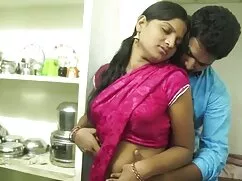 বড় বাংলা ভাবির চুদা ...