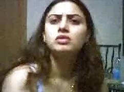 কালো ফাইটিং এবং দুর্ ...
