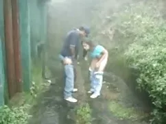 বড় সুন্দরী মহিলা বা ...