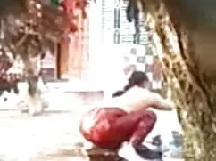 বড়ো বুকের চুদা চুদি ...