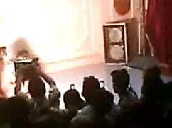 ব্যালে মধ্যে মিু কিম ...