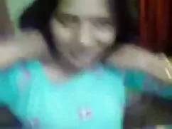 পায়ু সুন্দরী বালিকা ...