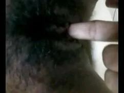 বাড়ীতে ভাবির চুদাচু ...