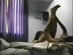 স্বর্ণকেশী, চুদাচুদি ...