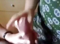 মেয়ে থ্রিএক্স চুদাচ ...