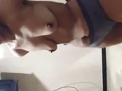 বোন, মেয়েদের হস্তমৈ ...
