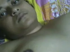 সুন্দরি চুদাচুদি ভিড ...